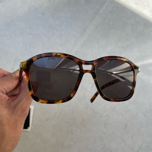 Saint Laurent SL258 56MM Square Sunglasses ( Original ) - Picture 4 of 13